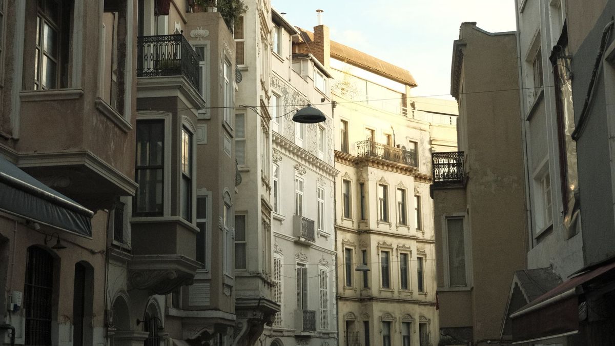 Kandilhane’den Yürüme Mesafesinde 10 Beyoğlu Durağı